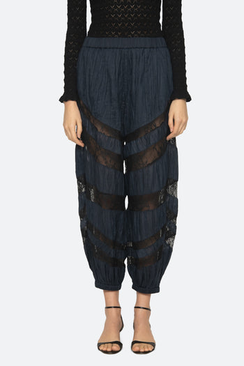 Margaret	Solid Balloon Pants - Blue