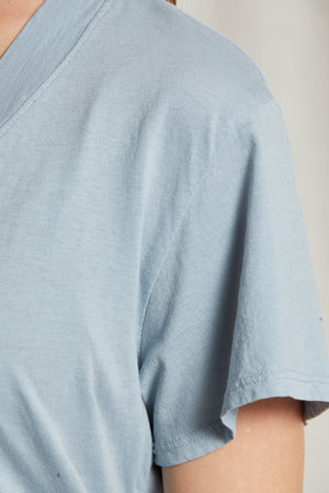 Hendrix - Cotton Boxy V Neck Tee - Mountain Blue