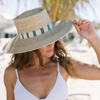 Viana Resort Hat