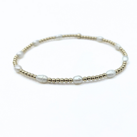 Petite Patterned Rice Pearl Bracelet