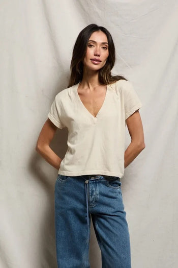 Alanis V Neck Tee - Sugar
