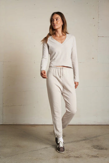 Fiona - Long Sleeve Recycled V-Neck - Silver