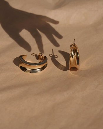 Grande Valen Tapered Hoops - Gold Plate